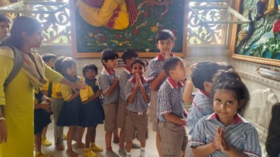 ISKCON_Temple_Visit_1